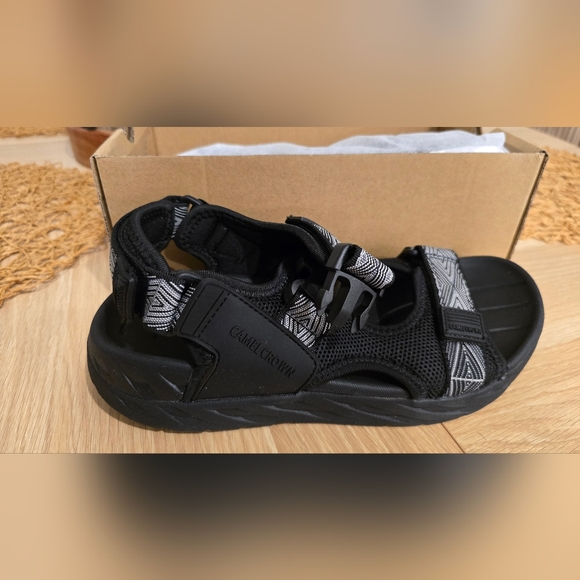 CAMEL CROWN Women's Hiking Sandals with Arch Support - Picture 6 of 10